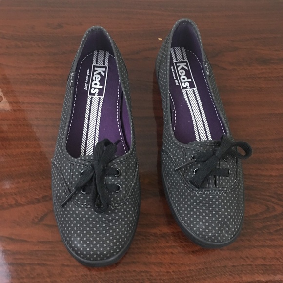 Keds polka dot shoes size 6.5 - Picture 1 of 6